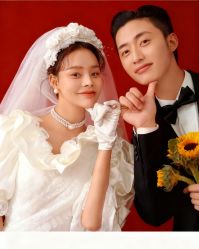 -拾年·定制婚纱摄影