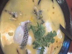 特色西番莲煮鱼-西双版纳洲际度假酒店-曼霖轩中餐厅