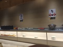 -库车国际酒店(火车站东湖公园店)