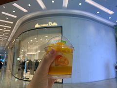 -奈雪的茶(广州万菱汇PRO店)