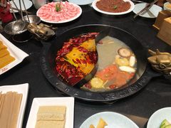 鸳鸯锅-重庆德庄火锅(体育中心店)