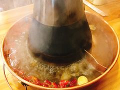 鸳鸯碳锅-东镇老火锅(长春路首店)