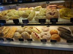 -米熊蛋糕店(天虹商场西丽店)