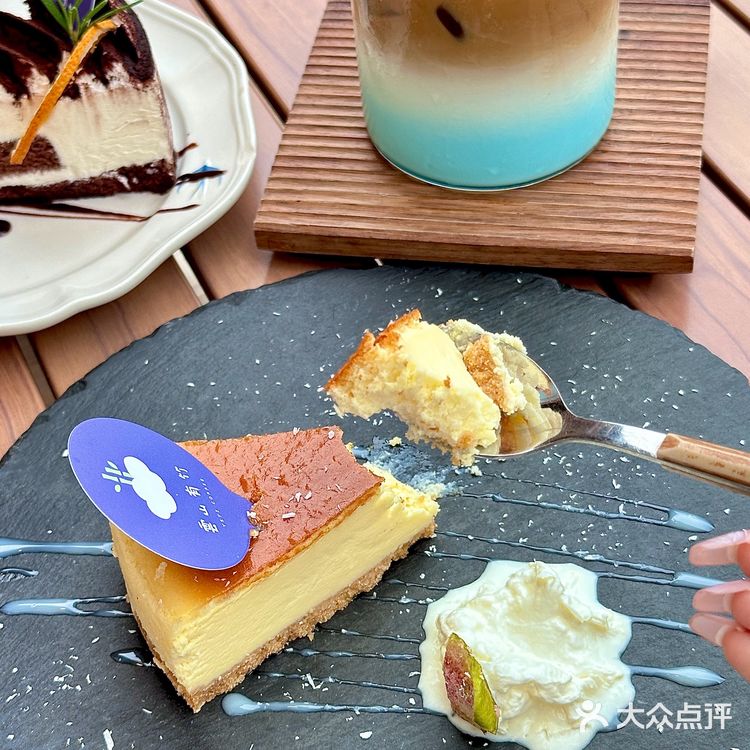 在丽江，真的有被束河古镇这家咖啡店惊艳到