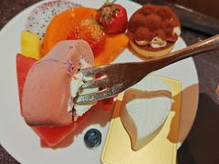 -万荟轩海鲜·粤式点心自助餐厅(蓝海风万怡酒店)