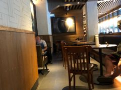 大堂-星巴克(西藏路店)