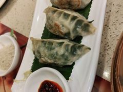 生煎韭菜饺-点都德(盘福楼店)