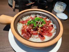 -啫响粤煲料理(万好大厦店)