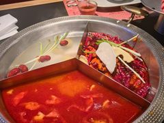 -廖掌柜·重庆鲜货火锅(上海首店)
