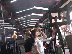-豪思成DK健身私教连锁(凯乐国际店)