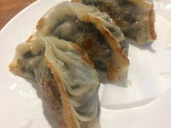 新疆风味牛肉煎饺-巴扎美食·新疆菜·西域歌舞表演餐厅(新疆大厦店)