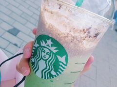 -星巴克(西安曲江银泰店)