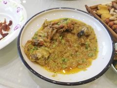 -山明水秀大饭店