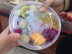 -荣誉国际酒店-云顶旋转餐厅