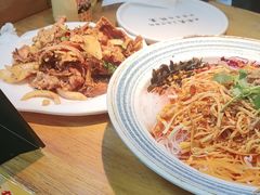 -喝丢一只鞋海鲜烧烤·海肠捞饭(文体街店)