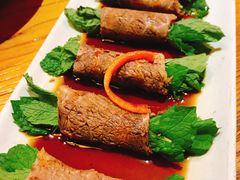 薄荷牛肉卷-云海肴·云南小炒·汽锅鸡(天津国金汇店)