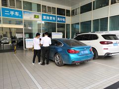 -南充通源宝马4S店(高坪店)