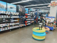 -迪卡侬(顺峰山店)