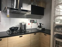 -宜家家居（上海徐汇商场店）-停车场