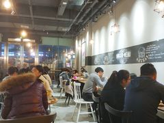 -HELLO 27 意面·沙拉·帕尼尼