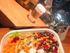 -星巴克(武汉金色港湾店)