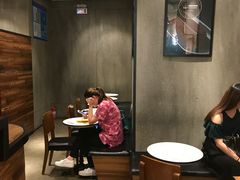 用餐区-Awfully Chocolate(来福士广场店)