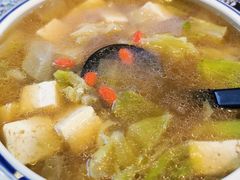 -八两八金·莱芜特色炒鸡(市南漳浦路店)