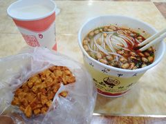 -覃肥叔桂林米粉(粮道街店)
