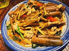 -蚝美人·生蚝海鲜烧烤(茶花园店)