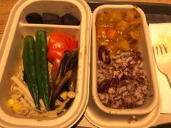 新善肉日式咖喱碗-星巴克(美丽华花园店)