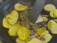 -凉都青瓦房烙锅(清镇中环国际店)