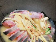 -鲜潭蒸汽石锅鱼(五道口购物中心店)