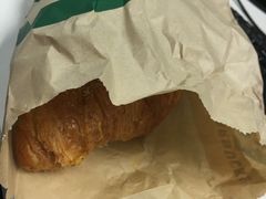 -星巴克臻选(上海中环广场2F店)