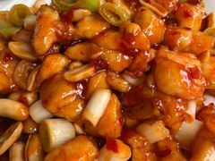 -鑫巴蜀小镇 · 水煮鱼专研店(玉桥店)