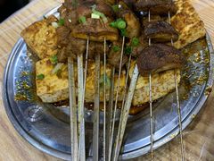 -江城燕子大排档(江汉路步行街店)