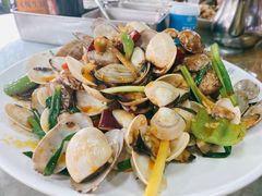 -四川小胡子海鲜(丁村万人海鲜广场店)