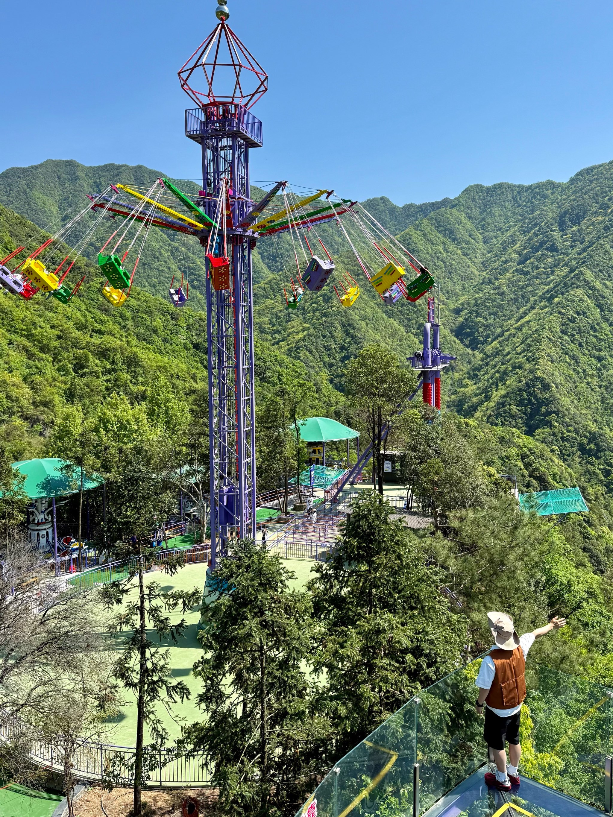 在杭州!丛林飞车好玩到疯!