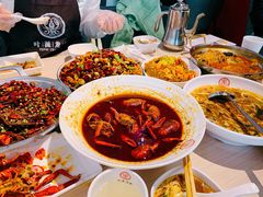 -叶派龙虾•招牌香辣蟹·海鲜(中海国际店)