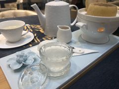 -燕庭·纯燕窝·甜品下午茶(南京西路店)