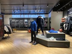 -NIKE(沪闵路南方友谊商城店)
