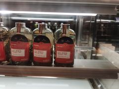 -奈雪的茶(湖滨银泰in77C区PRO店)