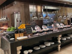 -圣丰索菲特·2 On 988 Café 自助餐厅