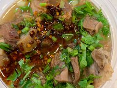萝卜牛腩-老广州牛杂(深圳白石洲总店)