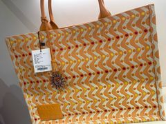 -宁波杉井奥特莱斯广场