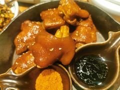 个旧烤猪蹄-云海肴云南菜(正大广场店)