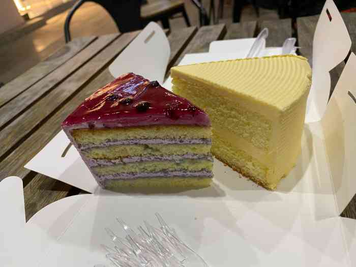 昆明饭店西饼屋(西城店)-"3月31日中午在昆明饭店白龙路204号购.