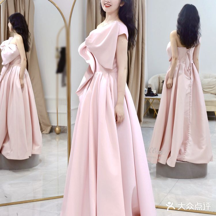 南京礼服ing|氛围感礼服婚纱帮忙看看惹~