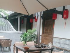 -野山舂·贵州现舂酸汤牛肉(东山店)