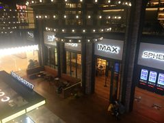 -CGV影城(滨江天街IMAX店)