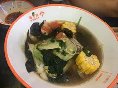 -麻小劲菌汤麻辣烫(体育西路店)